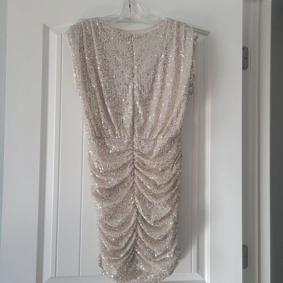 She + Sky "On The Town" Coctail dress size L Platinum Sequins prom dance date - Picture 2 of 11